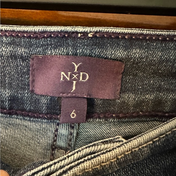 NYDJ Alina Convertible Ankle Jeans size 6 - Picture 3 of 6